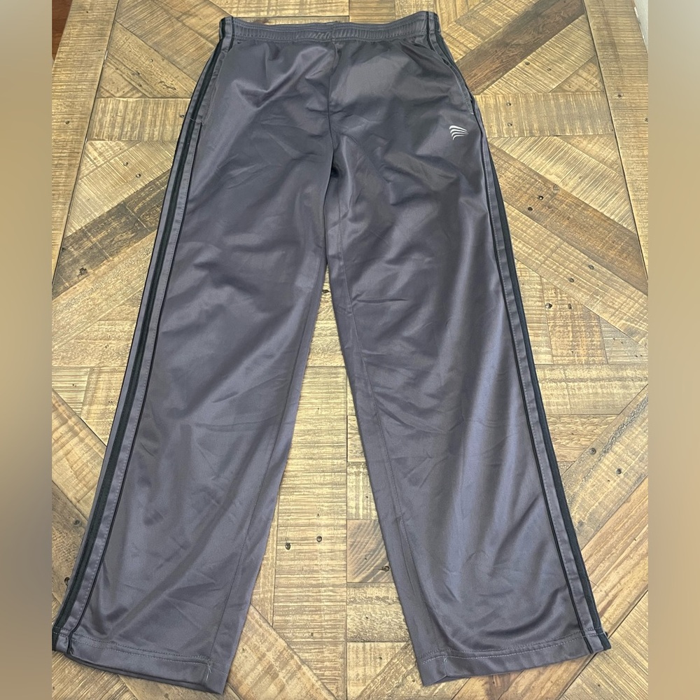 Cougar Sport XL Gray Apparel